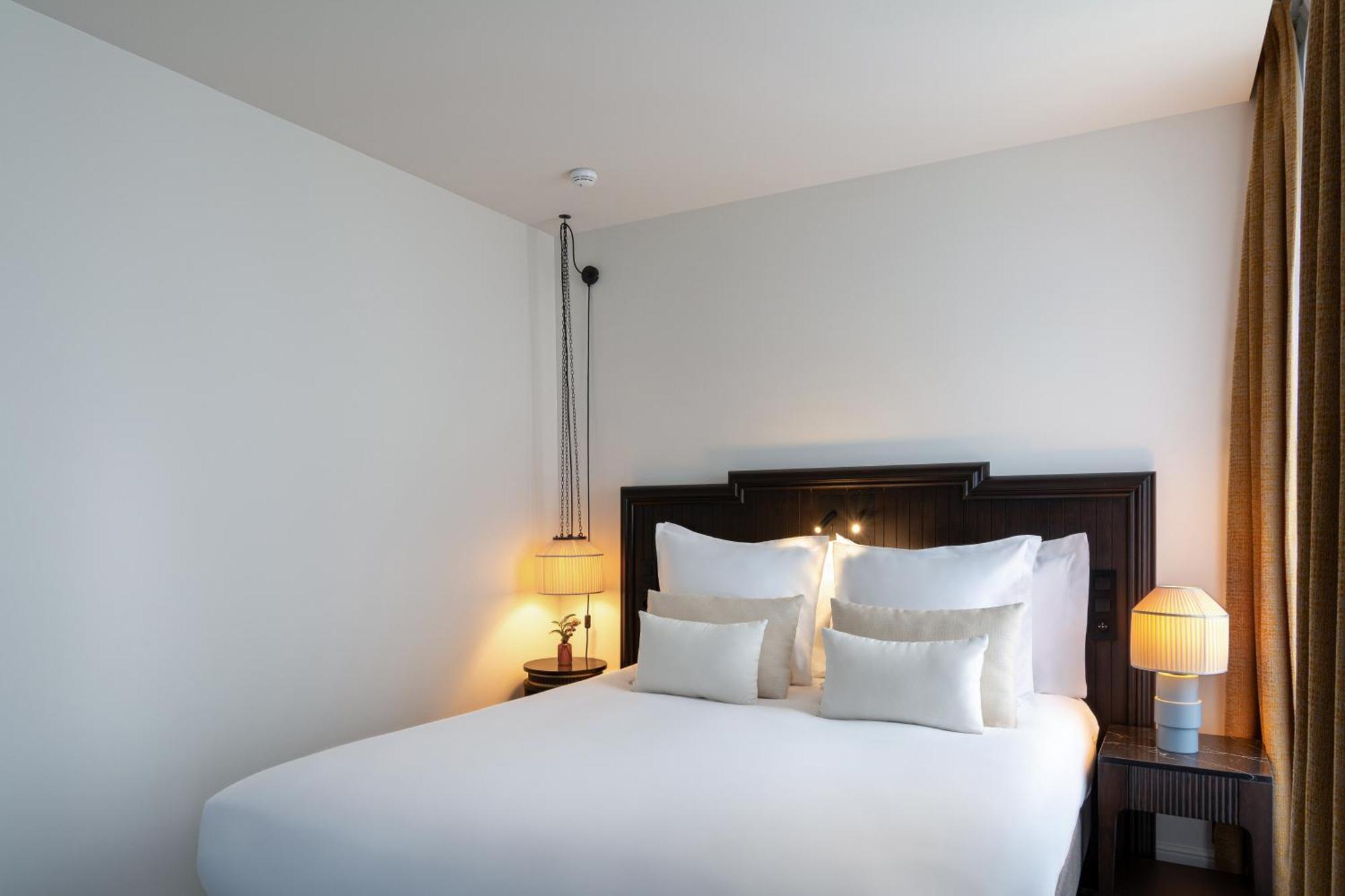 & Napoleon Hotel 4*