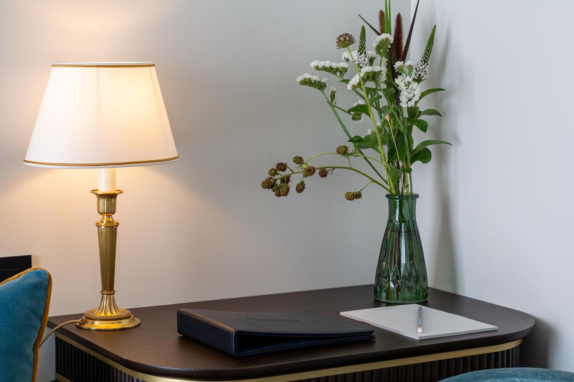 Hotel & Napoleon 4*